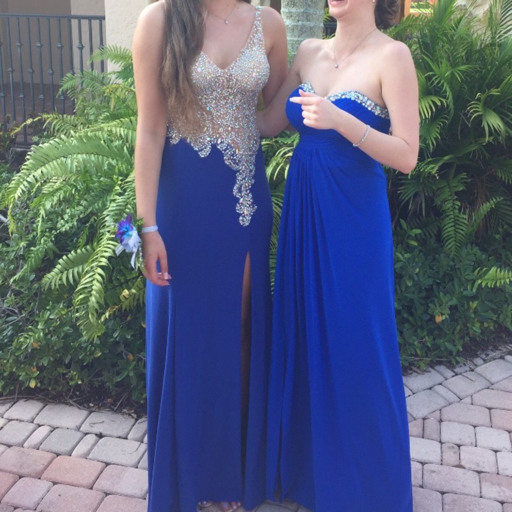 Royal Blue Jeweled Prom Dress